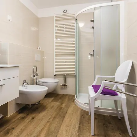 Gorgeous In With Kitchen Apartment Porec
