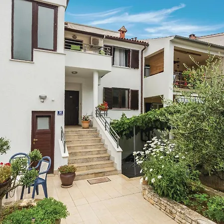 Appartamento Gorgeous In With Kitchen *
